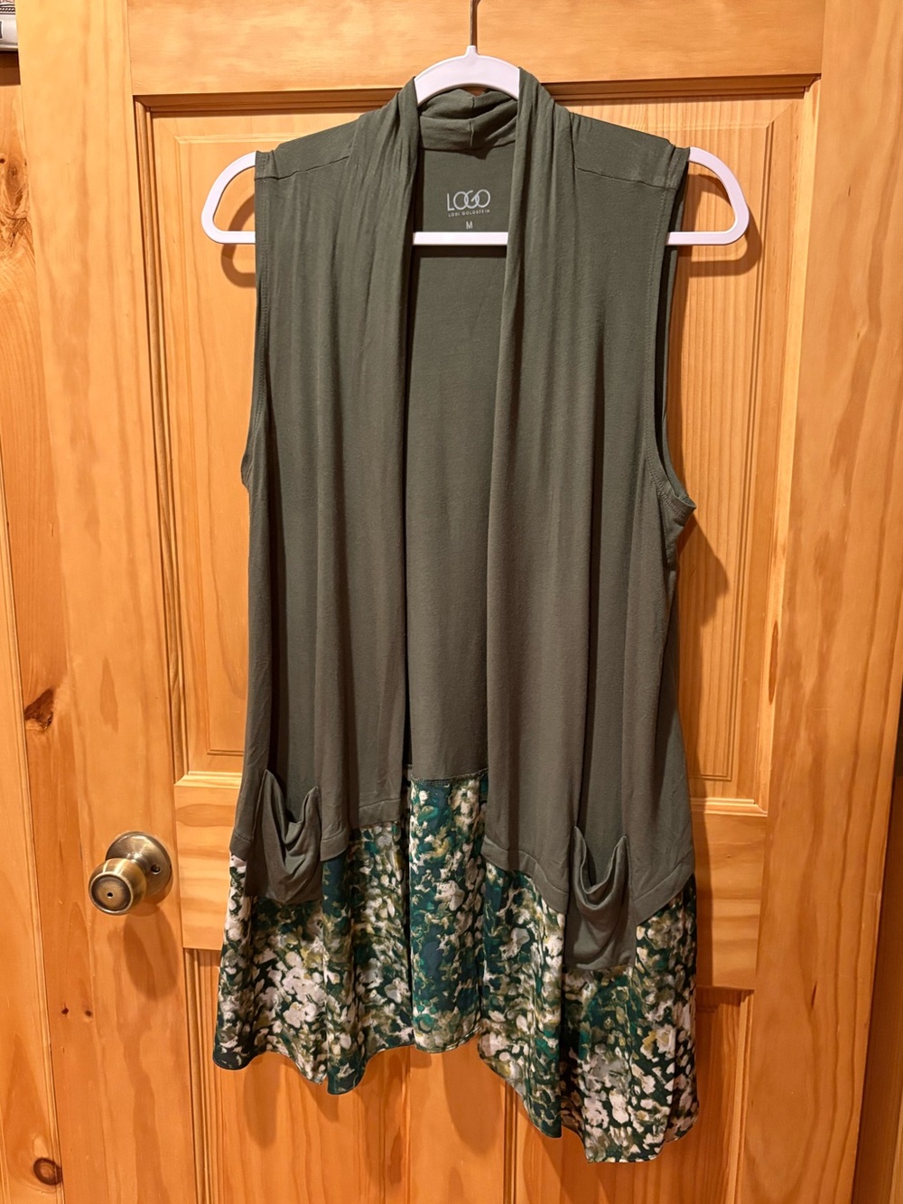 LOGO by Lori Goldstein Open Front Knit Vest Printed Chiffon Hem size M